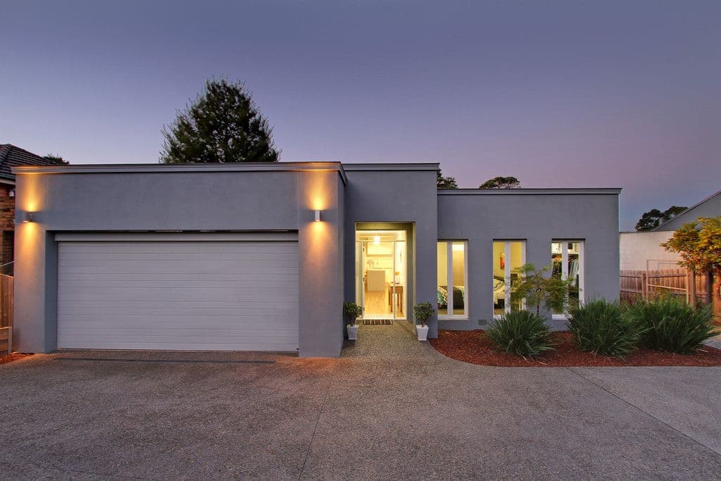 25 DORCHESTER Avenue, MONTROSE VIC 3765, Montrose - Image 1