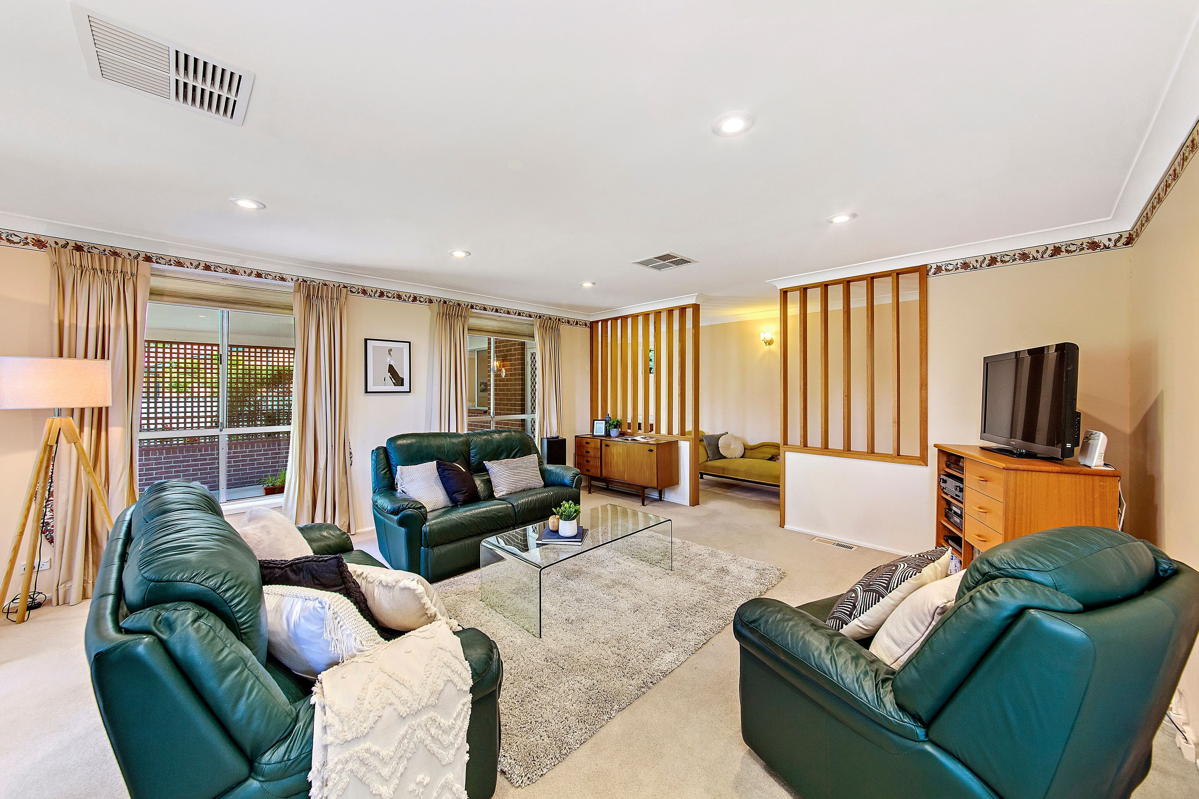 16 Jeffcott Place, Latham ACT 2615, Latham - Thumbnail 3