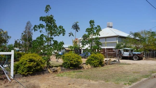 3 Wonga Street, LONGREACH QLD 4730, Longreach - Thumbnail 2