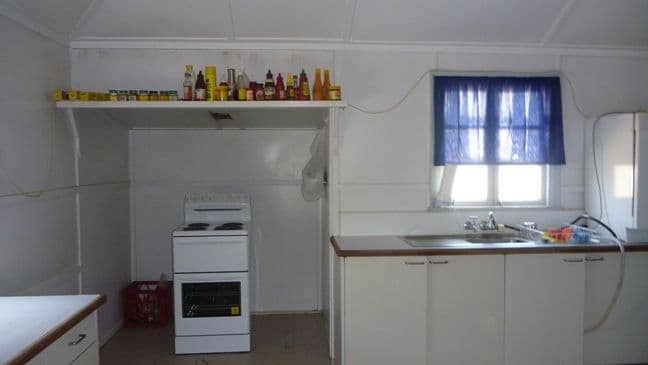 3 Wonga Street, LONGREACH QLD 4730, Longreach - Thumbnail 6