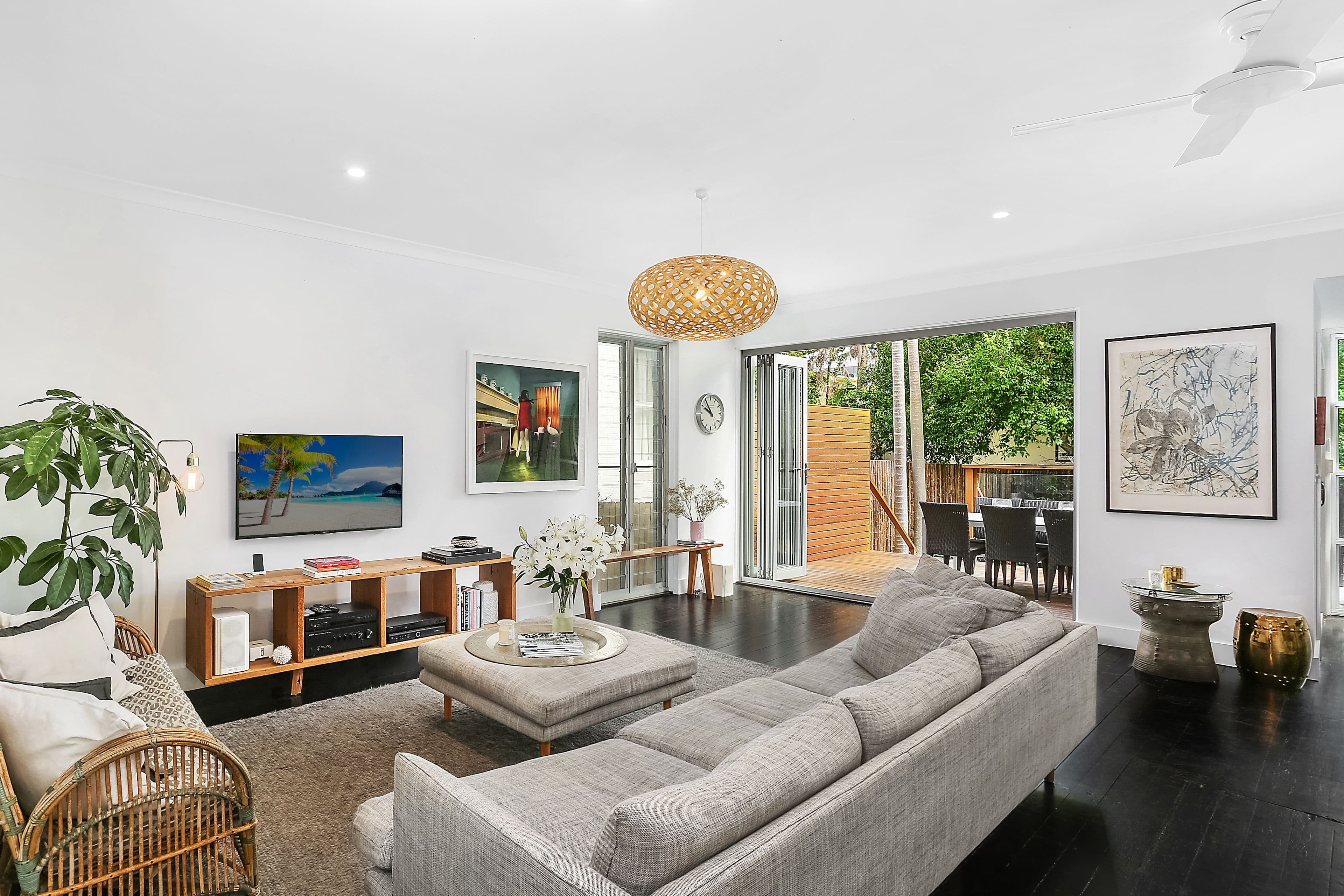 4 Murriverie Road, North Bondi - Thumbnail 2