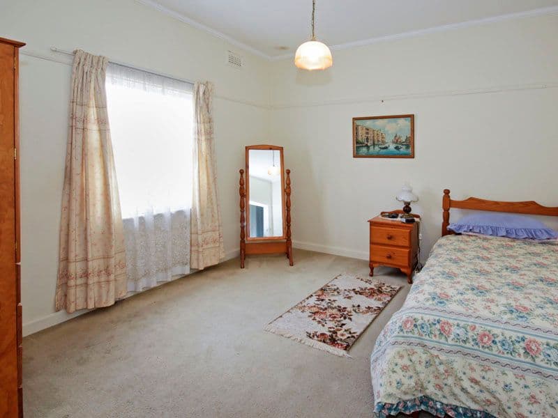 340 Aberdeen Street, MANIFOLD HEIGHTS VIC 3218, Manifold Heights - Thumbnail 7