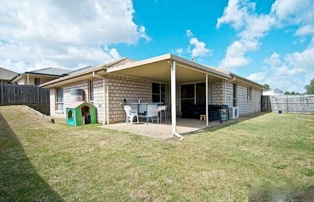 8 Paris Parade, ORMEAU QLD 4208, Ormeau - Image 1