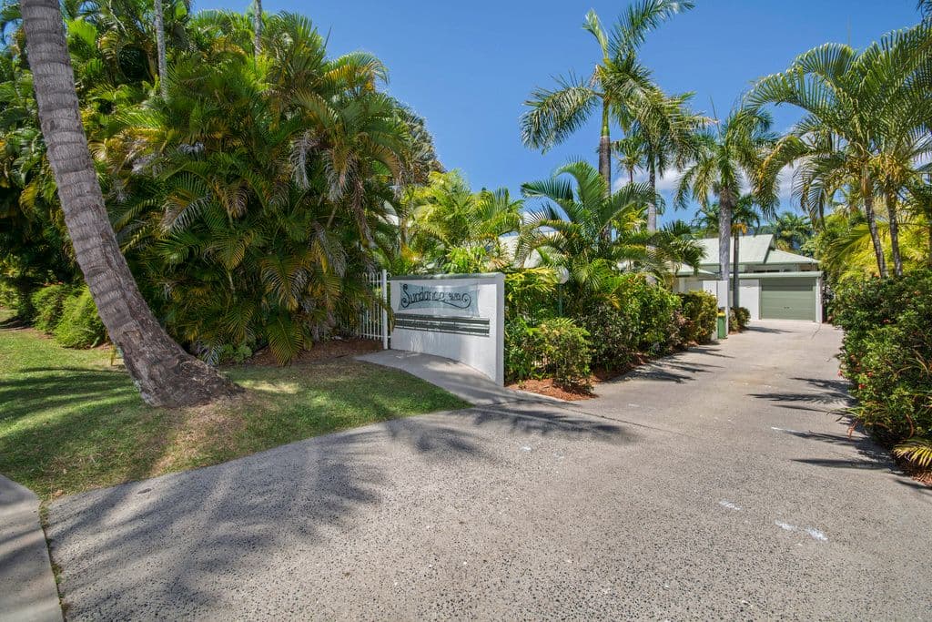 91-93 Moore Street, Trinity Beach QLD 4879, Trinity Beach - Thumbnail 2