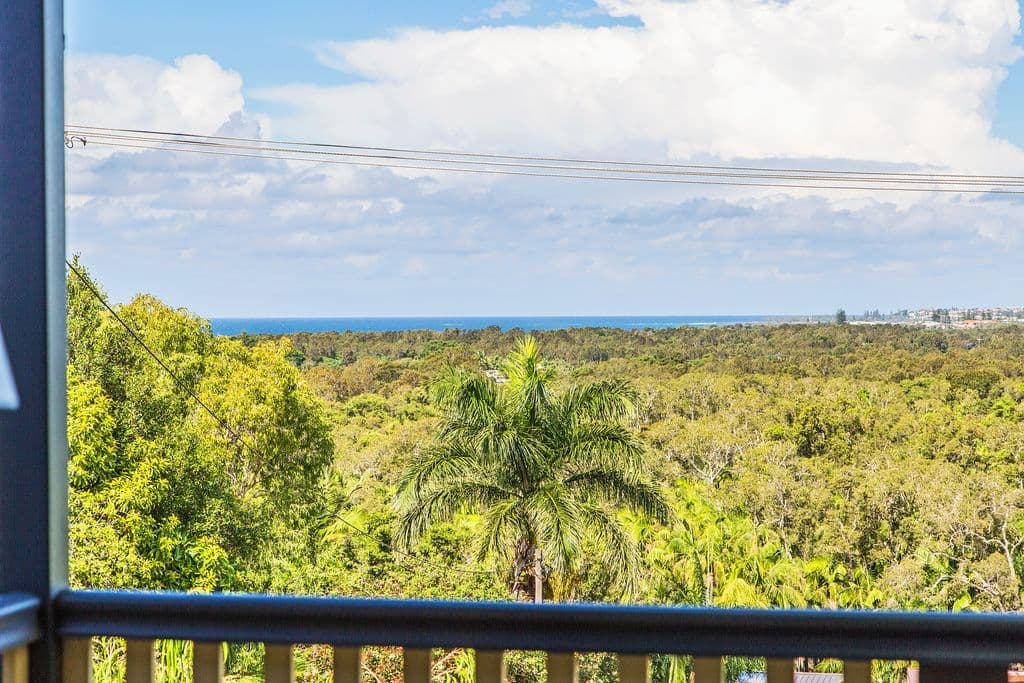 17 Martinelli Avenue, BANORA POINT NSW 2486, Banora Point - Thumbnail 5