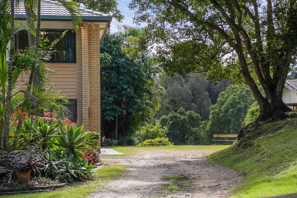 140 Cliveden Avenue, Corinda QLD 4075, Corinda - Thumbnail 4