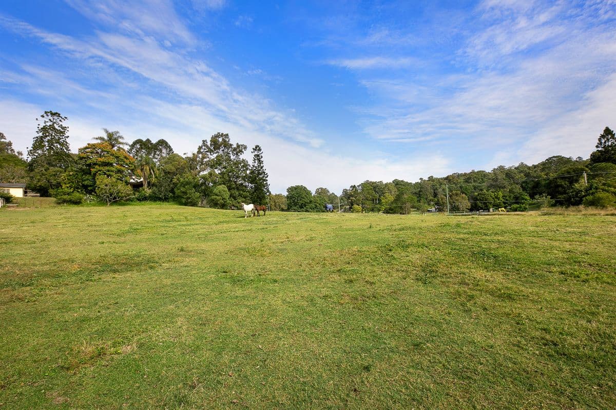 140 Cliveden Avenue, Corinda QLD 4075, Corinda - Thumbnail 6