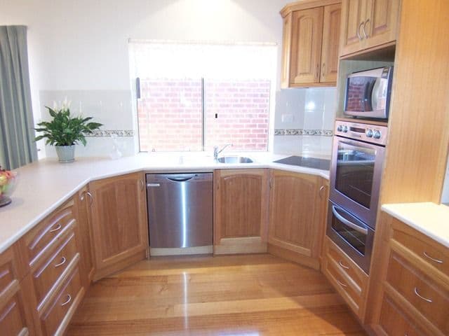 31 Attingham Crescent, OAKDEN SA 5086, Oakden - Thumbnail 2