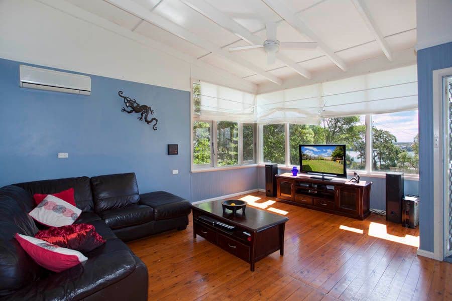 30 Baker Street, BUNDEENA NSW 2230, Bundeena - Thumbnail 2