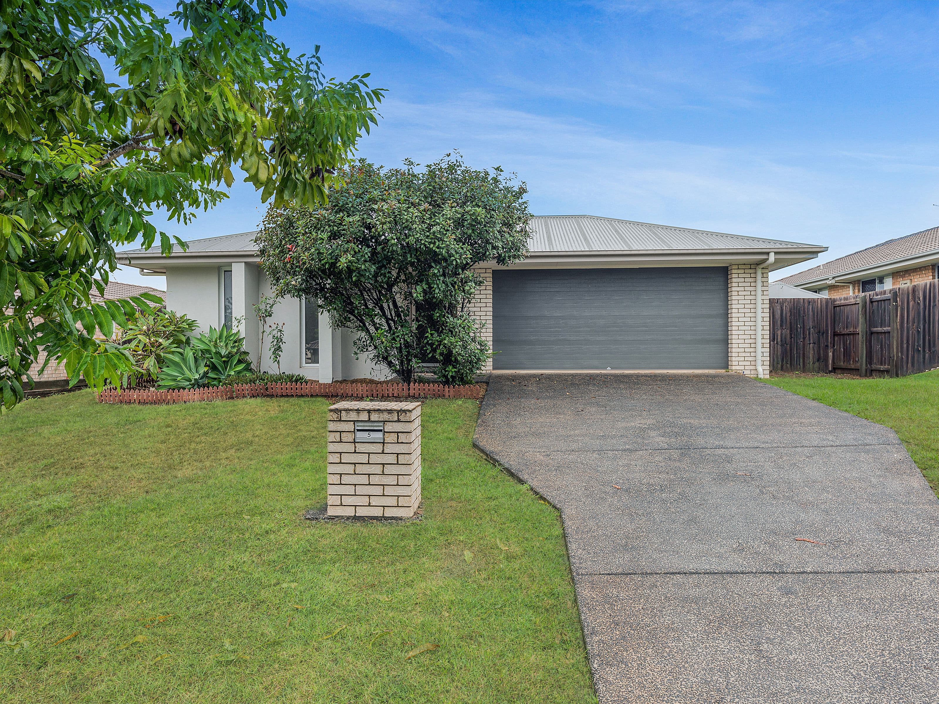 5 Biella Court, Leichhardt QLD 4305, Leichhardt - Image 1