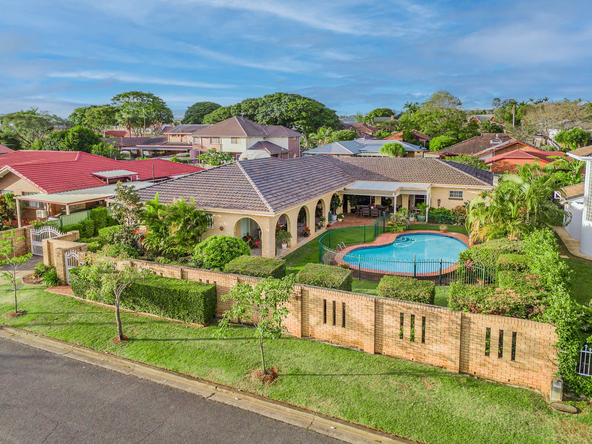 41 Davrod Street, Robertson QLD 4109, Robertson - Thumbnail 2