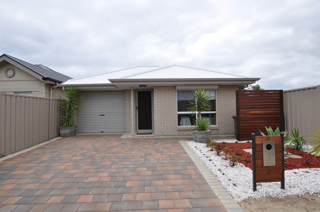 9 Blacker Road, Aldinga Beach SA 5173, Aldinga Beach - Image 1