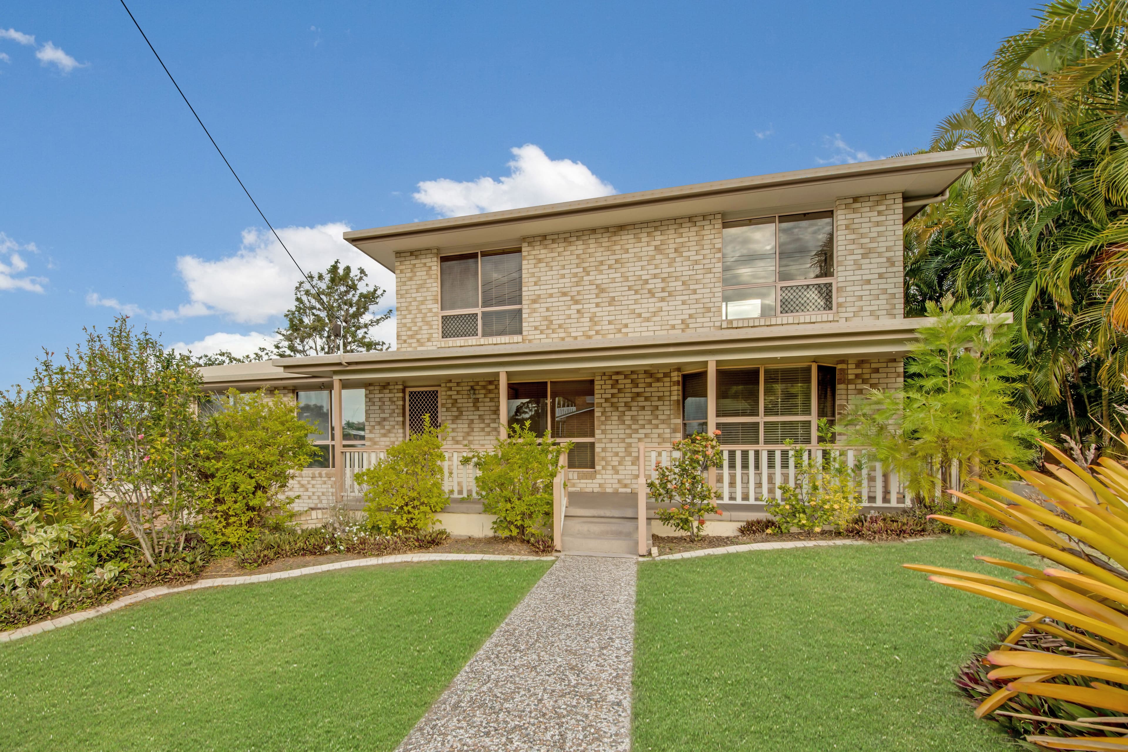 8 Dame Pattie Avenue, Clinton QLD 4680, Clinton - Image 1
