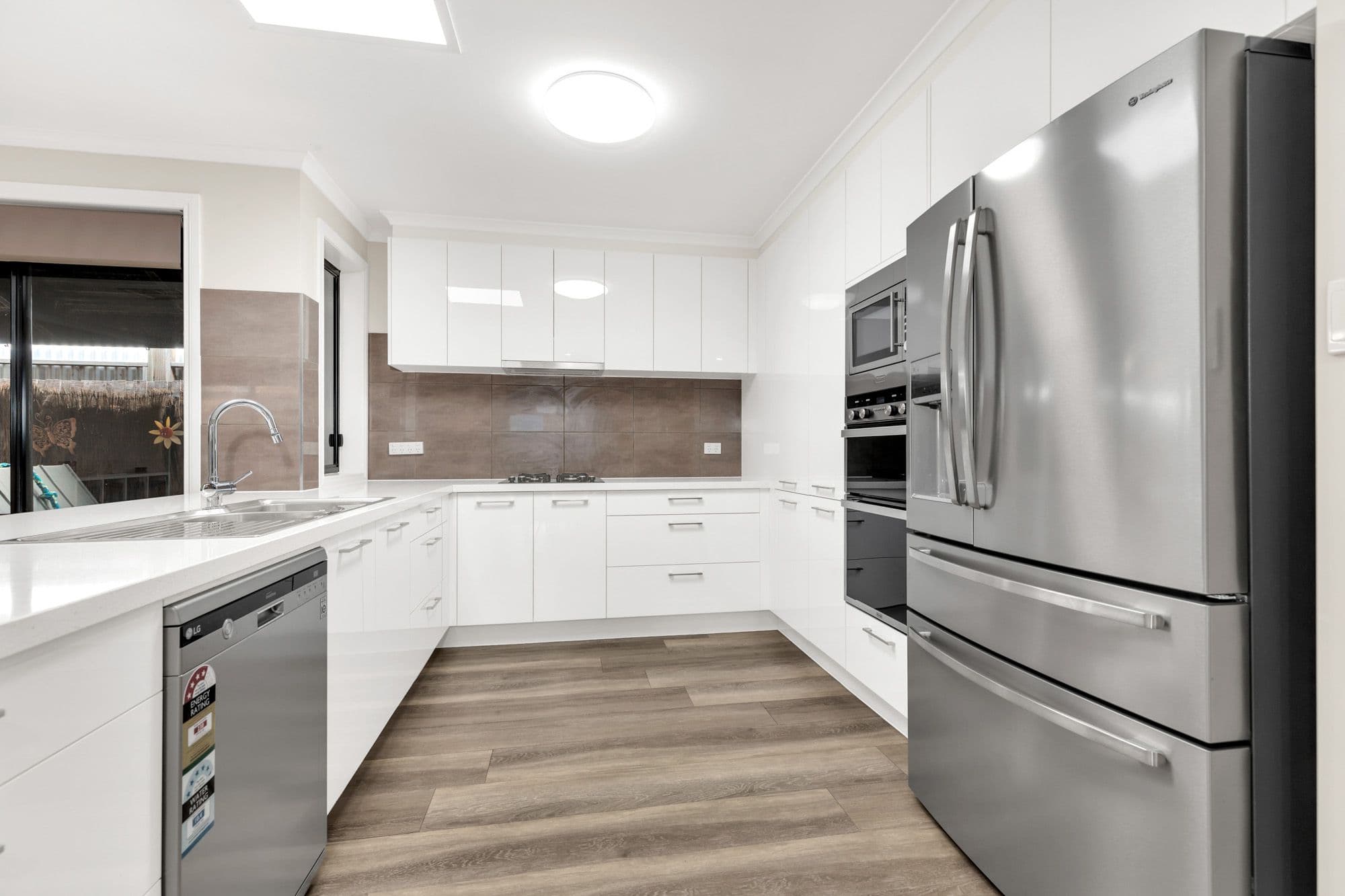 9 Adare Place, Werribee VIC 3030, Werribee - Thumbnail 4