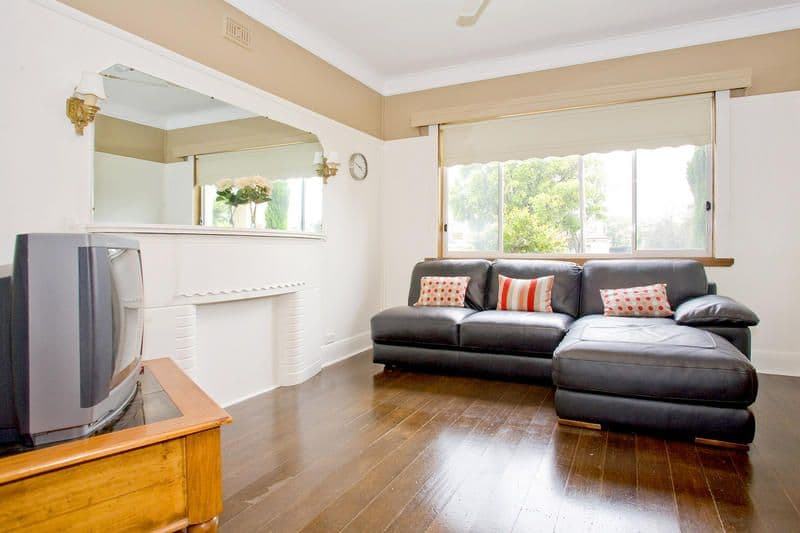 32 Sydenham Avenue, MANIFOLD HEIGHTS VIC 3218, Manifold Heights - Thumbnail 3