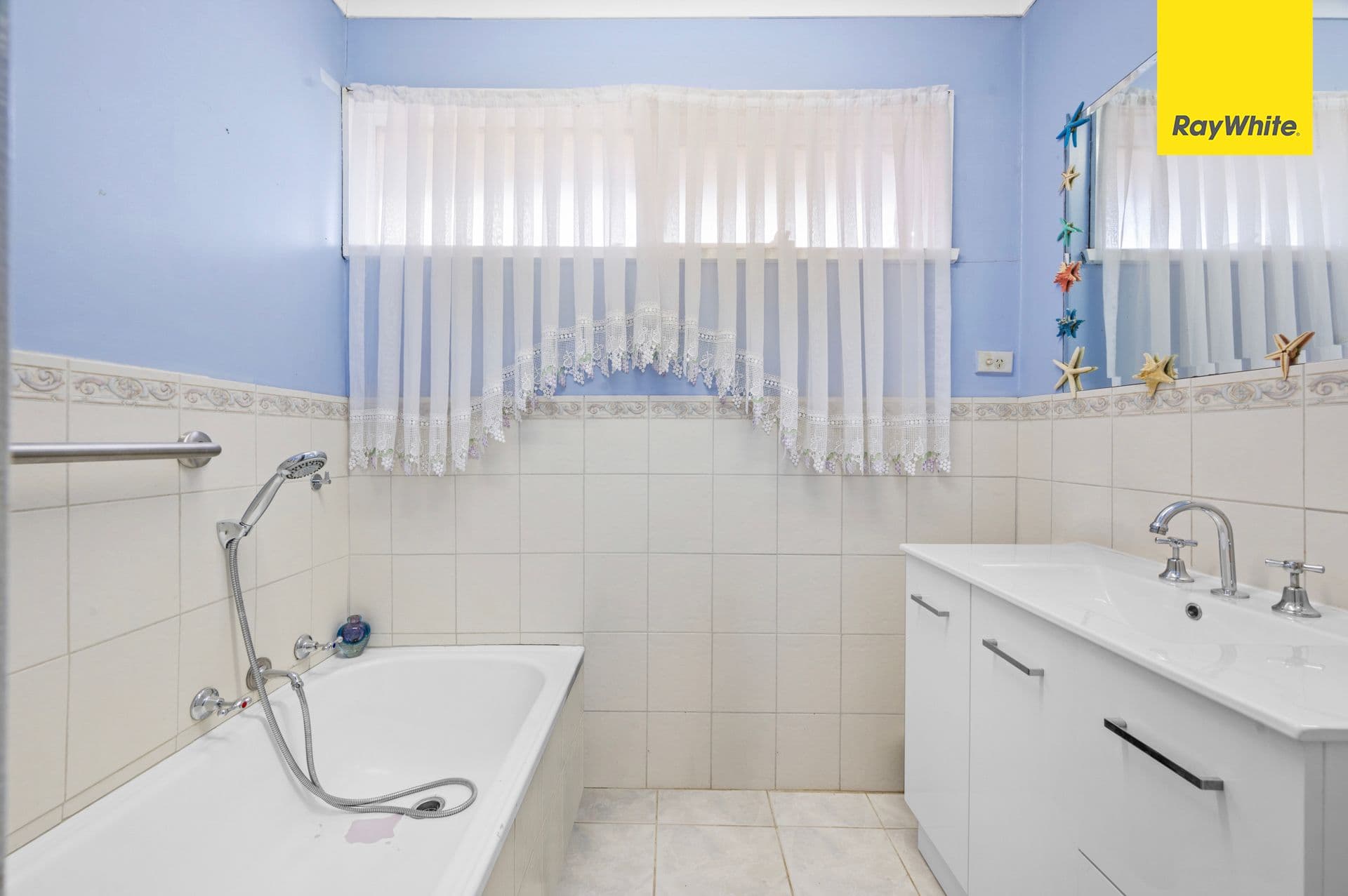 4 Tern Court, Melton VIC 3337, Melton - Thumbnail 4