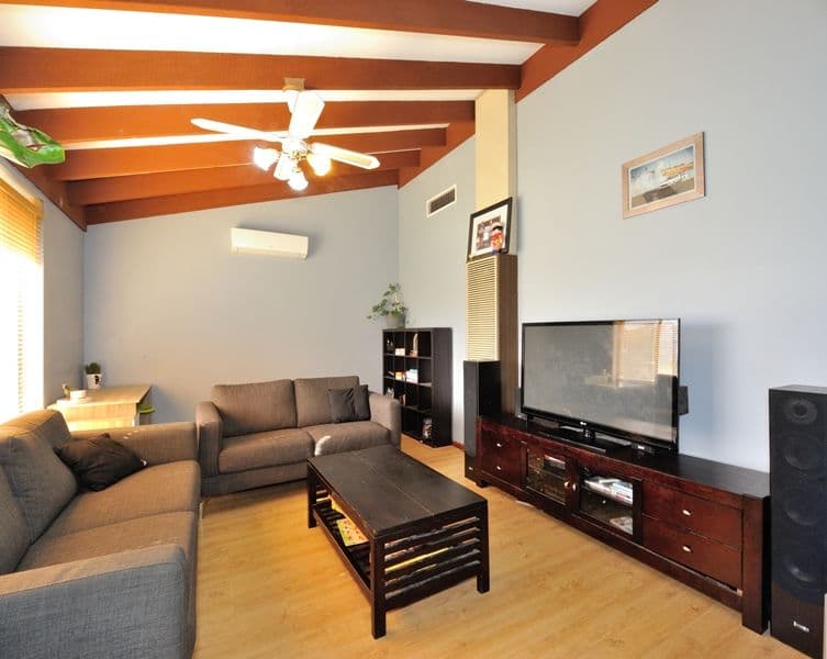 9 Hennessy Way, Rockingham WA 6168, Rockingham - Thumbnail 2
