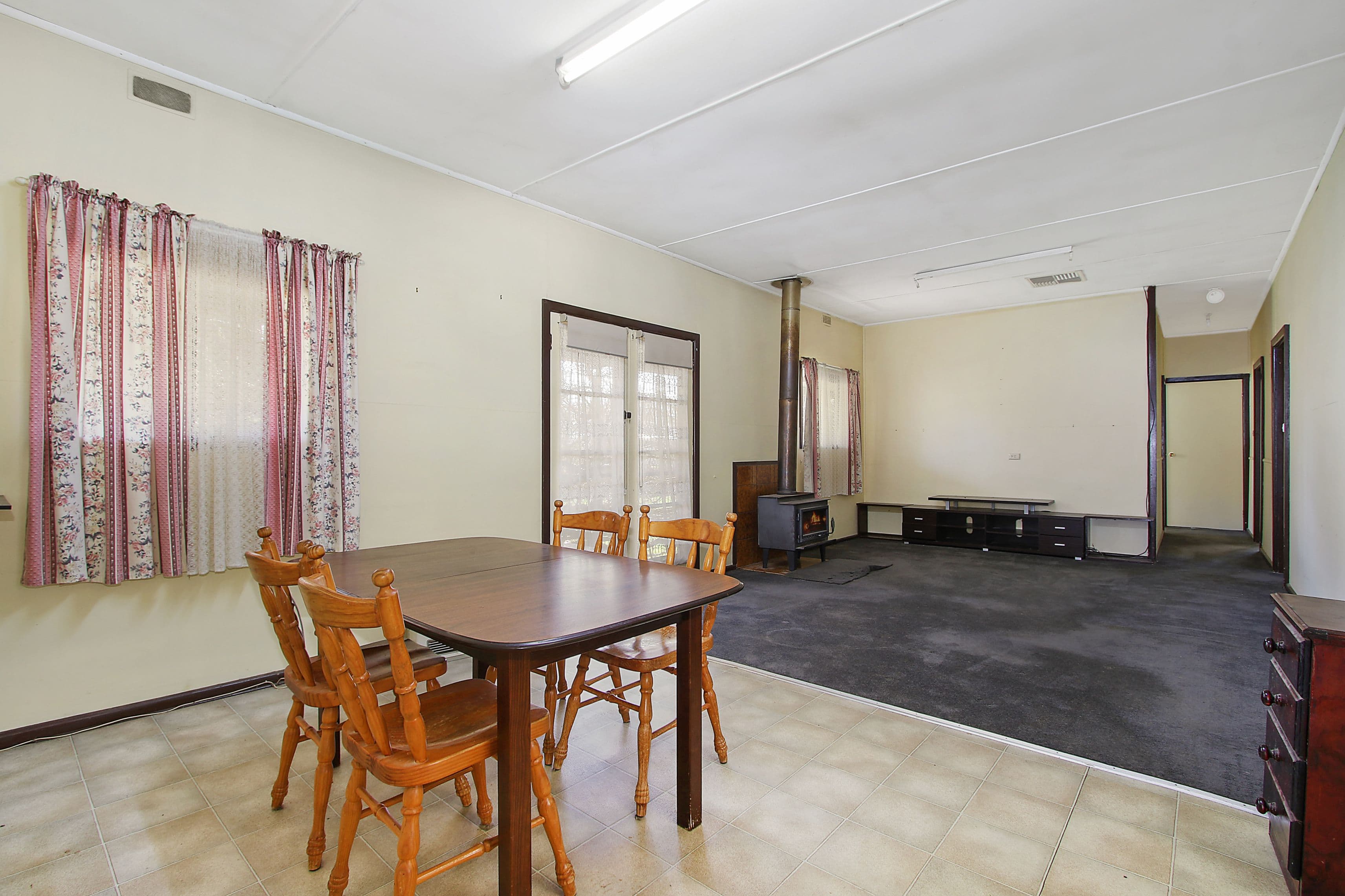 62-66 Hammer Street, Howlong NSW 2643, Howlong - Thumbnail 5