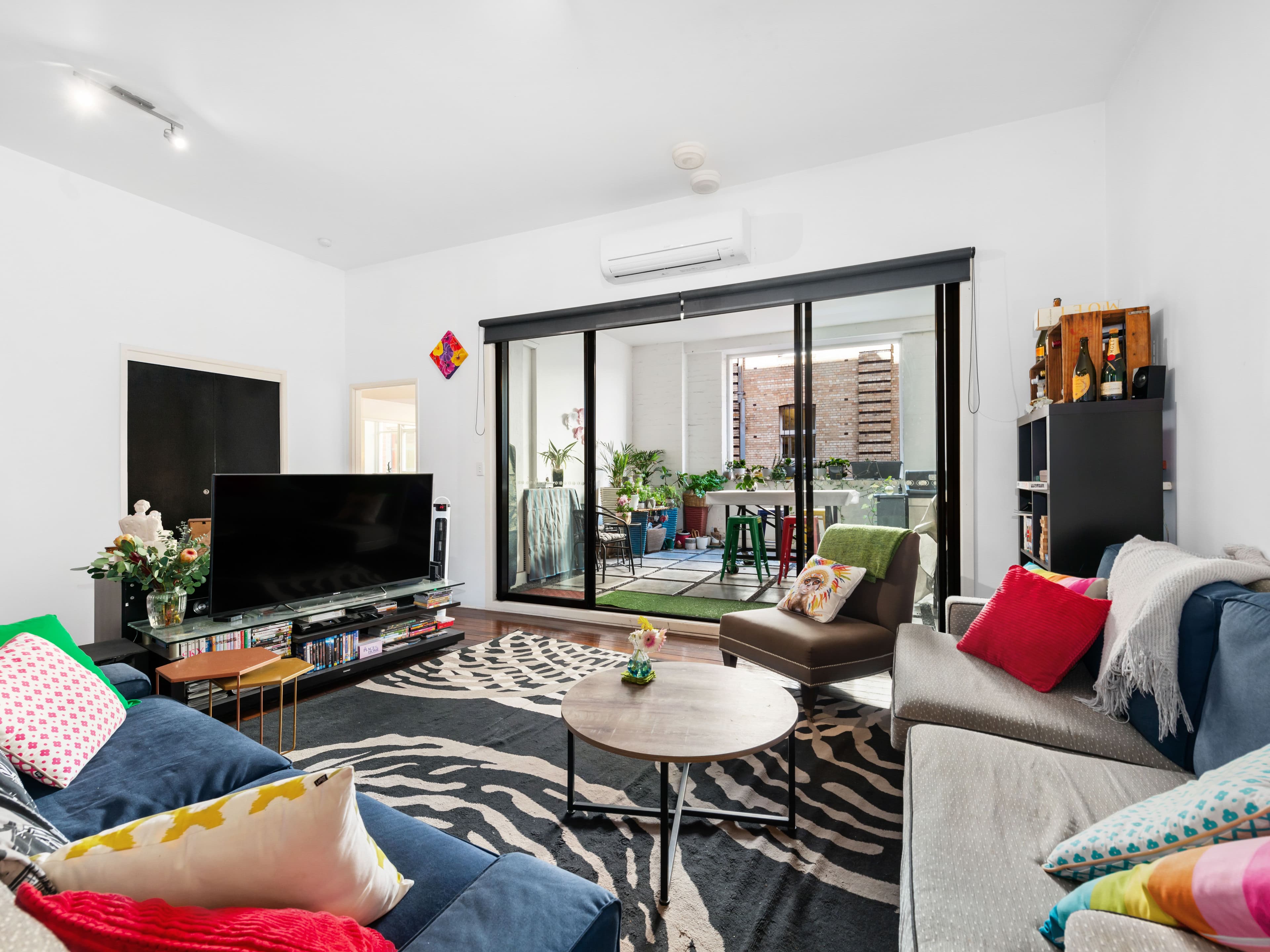 22 Florence Street, Teneriffe QLD 4005, Teneriffe - Thumbnail 2