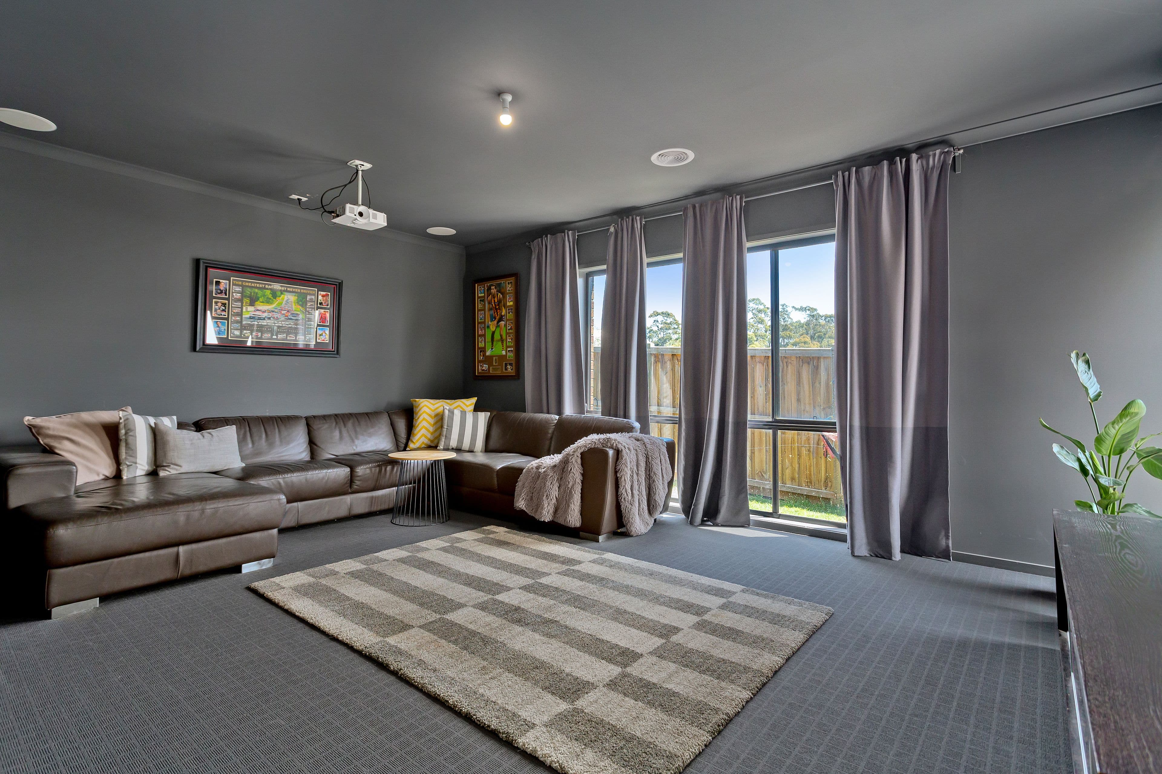 13 Empire Avenue, Drouin VIC 3818, Drouin - Thumbnail 4
