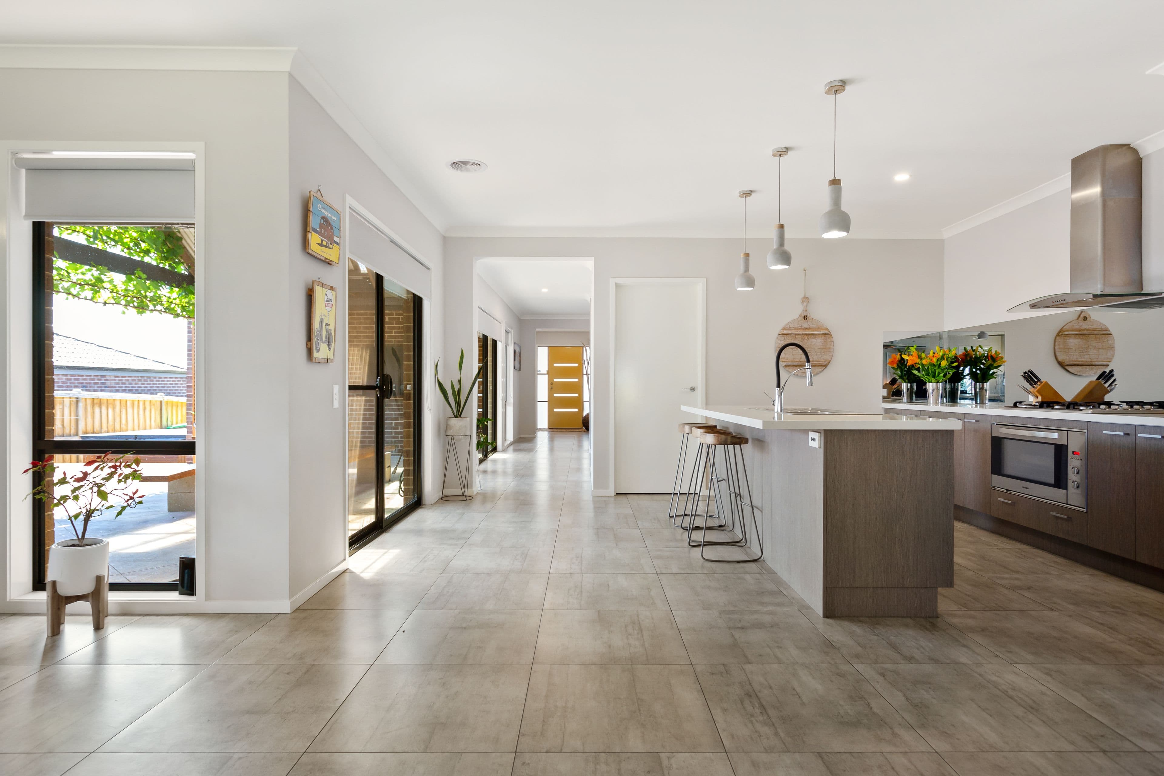 13 Empire Avenue, Drouin VIC 3818, Drouin - Thumbnail 6