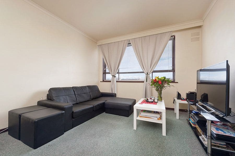 90 Roseberry Street, Ascot Vale VIC 3032, Ascot Vale - Thumbnail 3