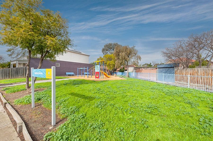 90 Roseberry Street, Ascot Vale VIC 3032, Ascot Vale - Thumbnail 5