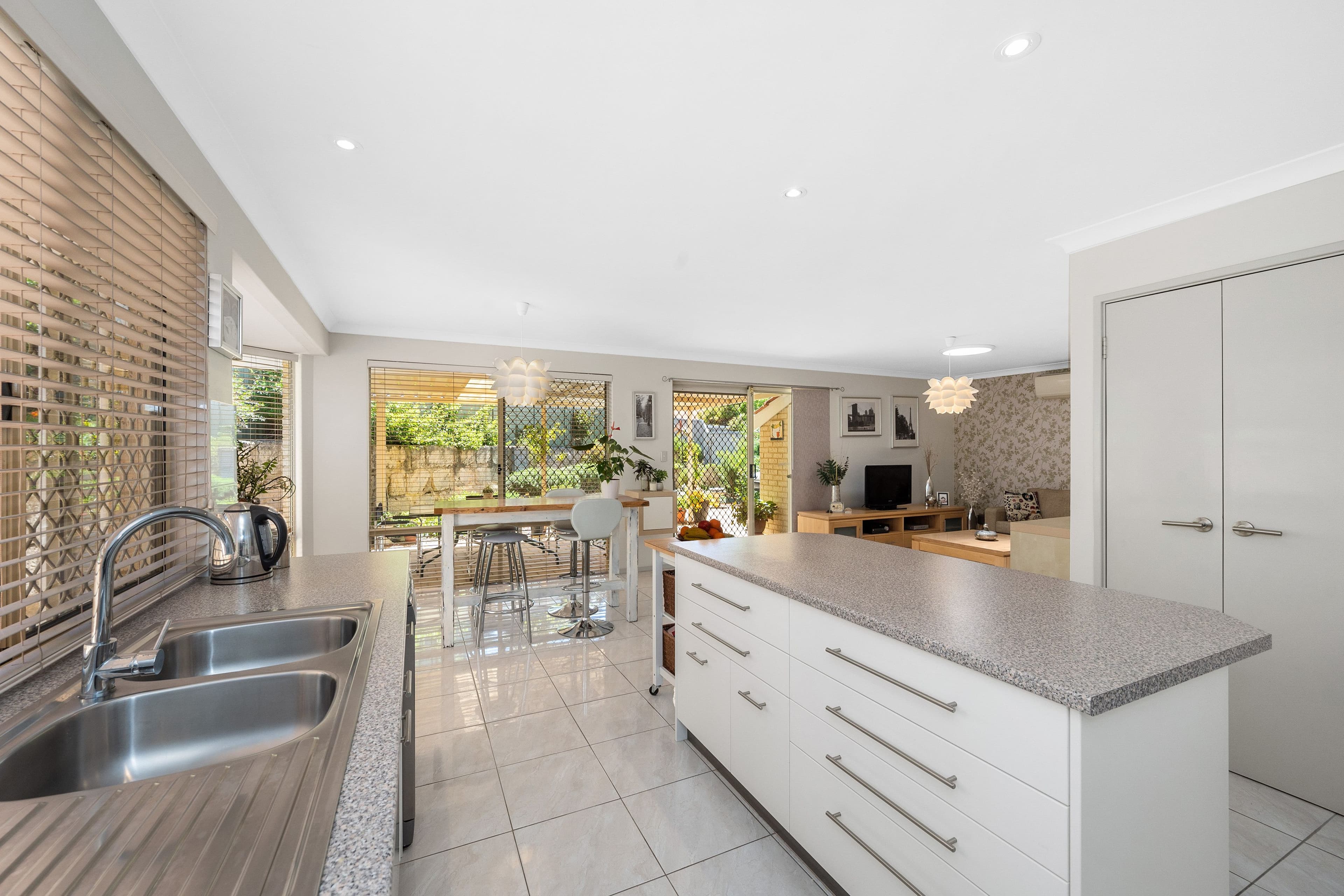 19 Darvel Close, Kinross WA 6028, Kinross - Thumbnail 8