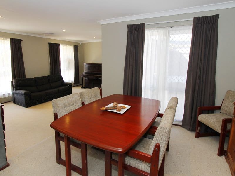 14 Aberfoyle Place, HAMERSLEY WA 6022, Hamersley - Thumbnail 4