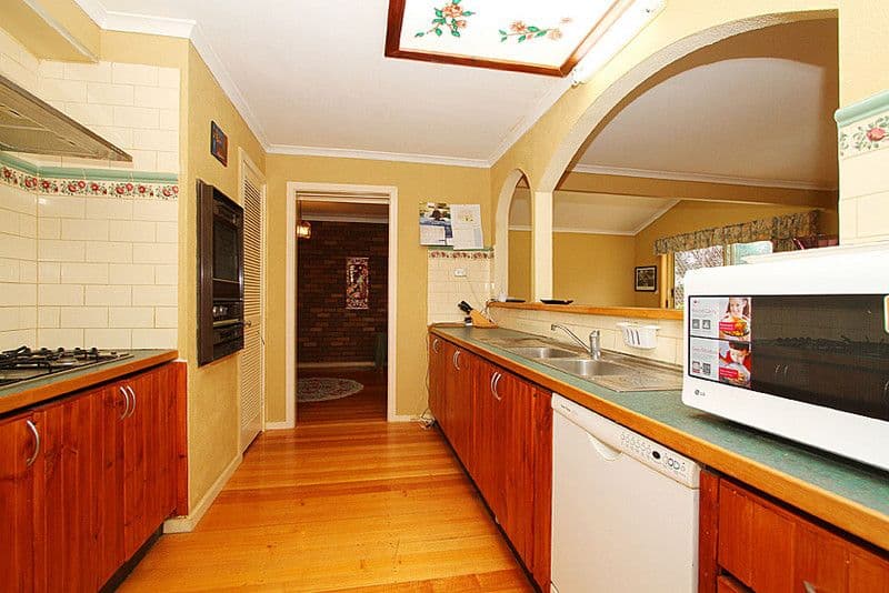 5 Dalray Close, MILL PARK VIC 3082, Mill Park - Thumbnail 2