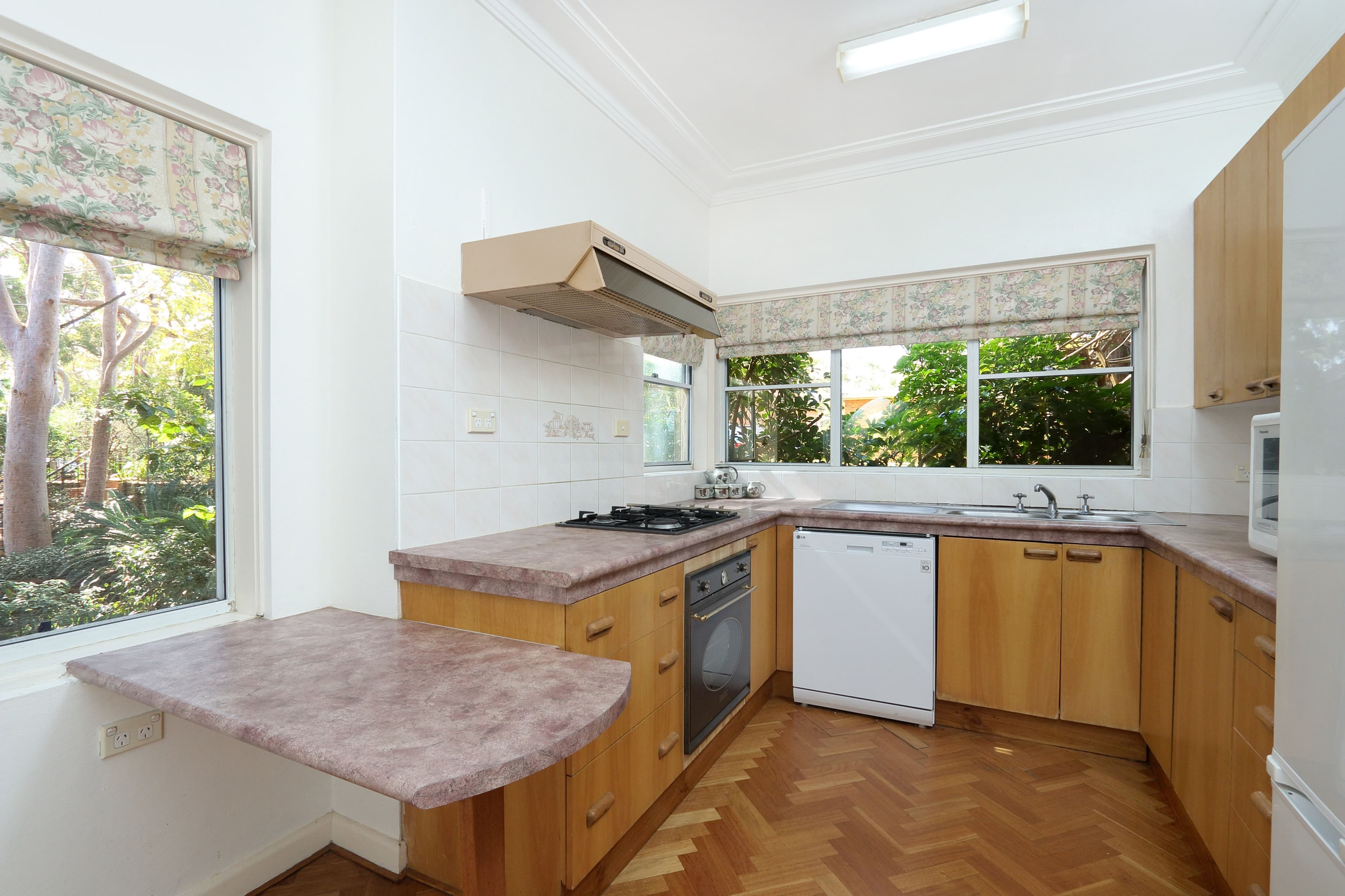 32 Marine Drive, Oatley - Thumbnail 8