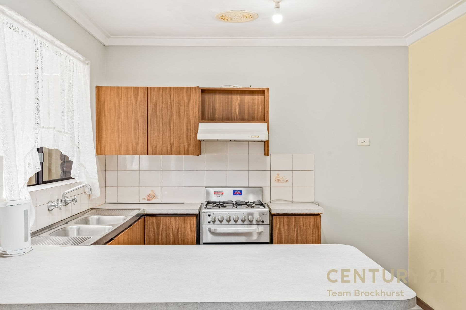7/10 Warton Rd, Huntingdale, WA, 6110, Kelmscott - Thumbnail 3
