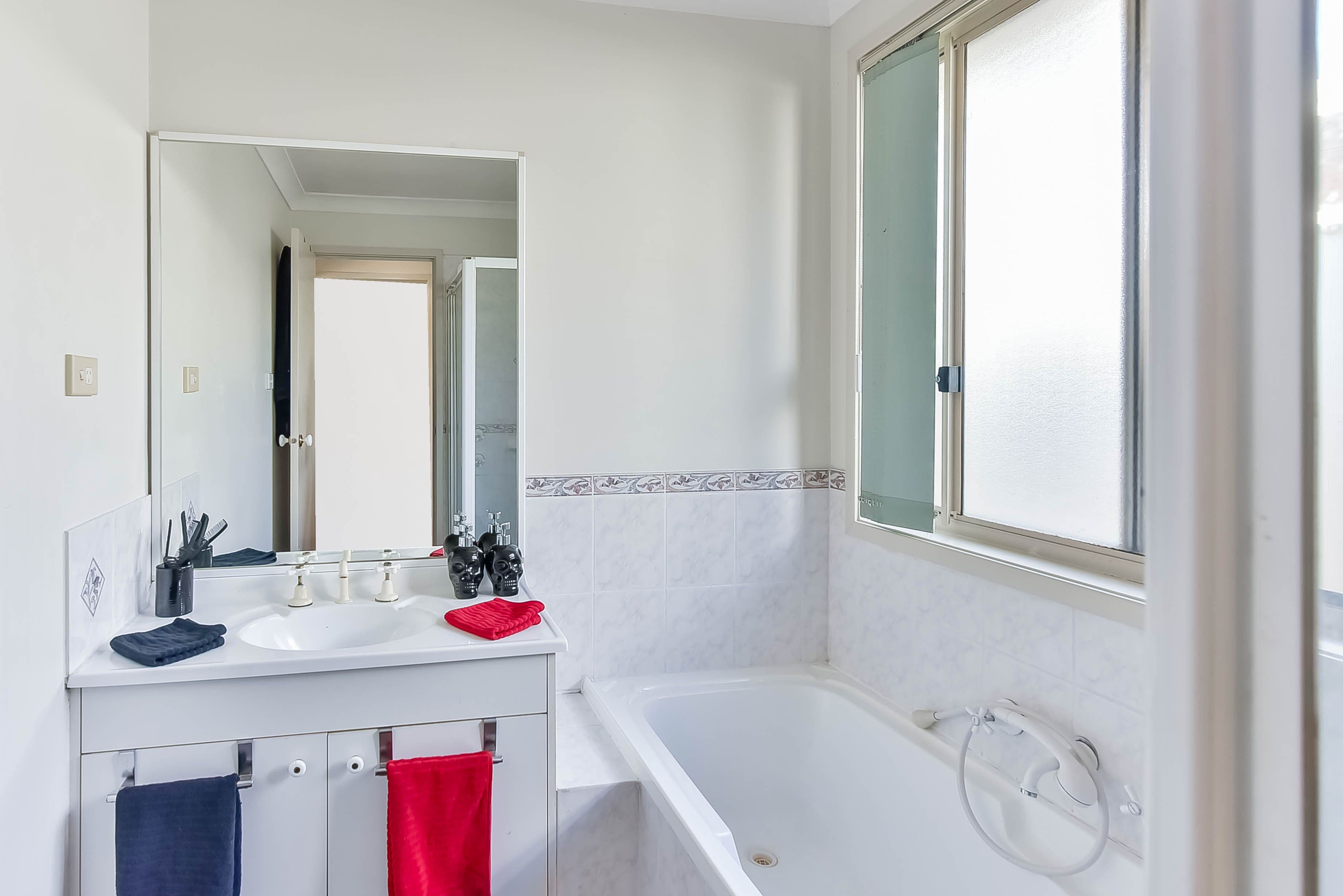 6 Helman Place, Ingleburn - Thumbnail 4