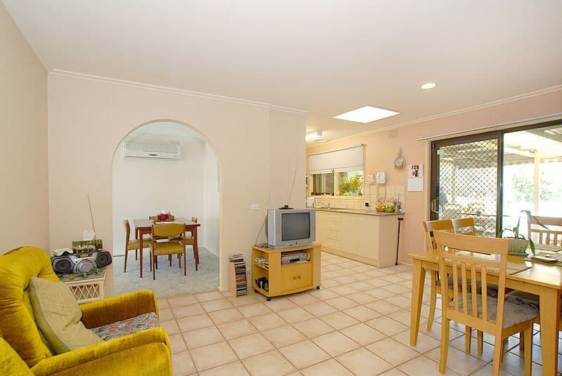 2 Boswell Court, DANDENONG NORTH VIC 3175, Dandenong North - Thumbnail 4