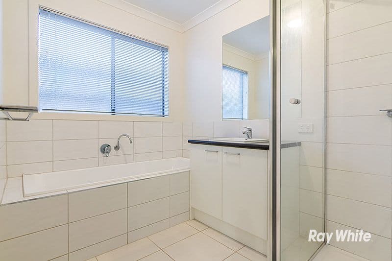 9 Queensberry Street, Cranbourne West VIC 3977, Cranbourne West - Thumbnail 8