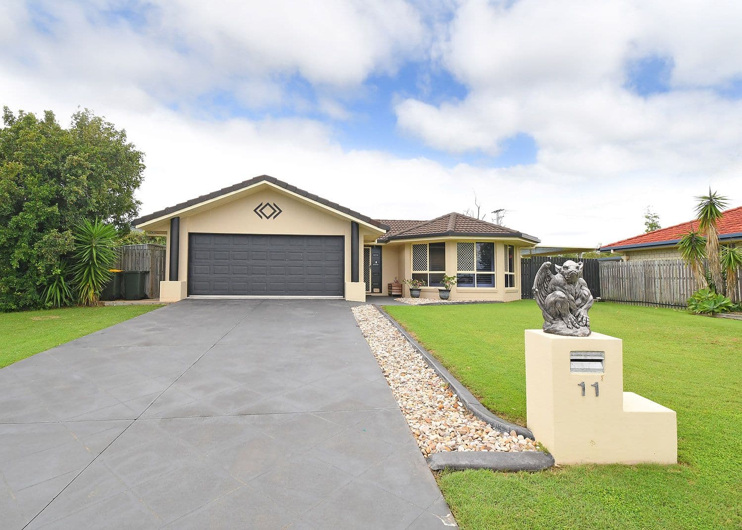 11 Kookaburra Drive, Eli Waters QLD 4655, Eli Waters - Thumbnail 2