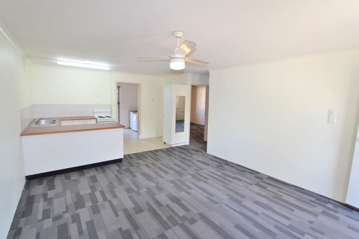 22 Scenery Street, West Gladstone QLD 4680, West Gladstone - Thumbnail 5