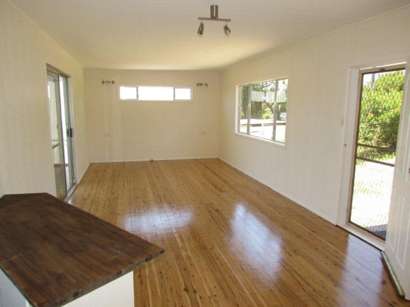 10 Seaview Street, NAMBUCCA HEADS NSW 2448, Nambucca Heads - Thumbnail 2