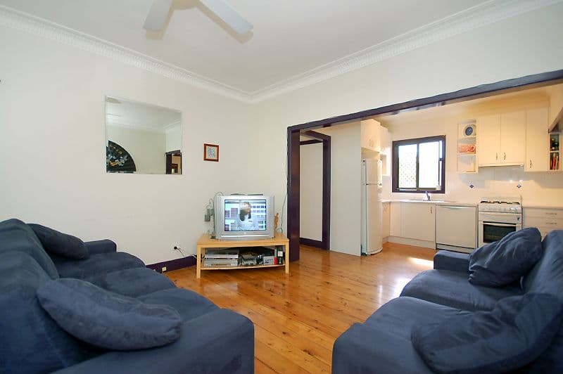 92   Sunshine Avenue, TARRAGINDI QLD 4121, Tarragindi - Thumbnail 3