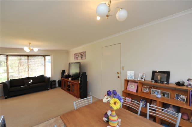 366 West Street, KEARNEYS SPRING QLD 4350, Kearneys Spring - Thumbnail 7