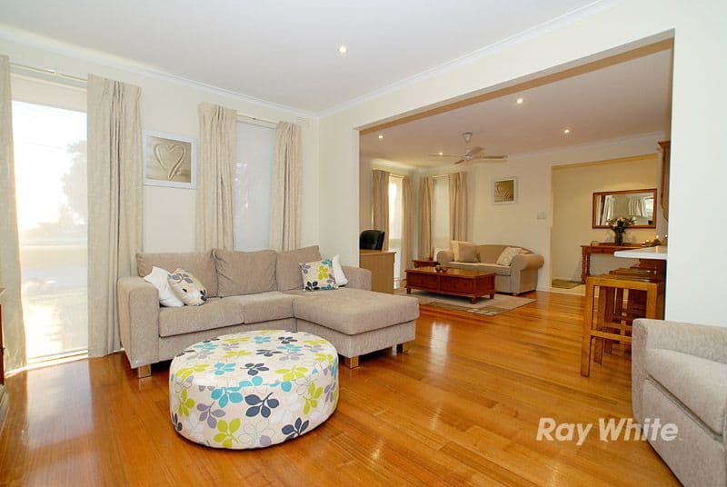 9 Nigel Court, SCORESBY VIC 3179, Scoresby - Thumbnail 2