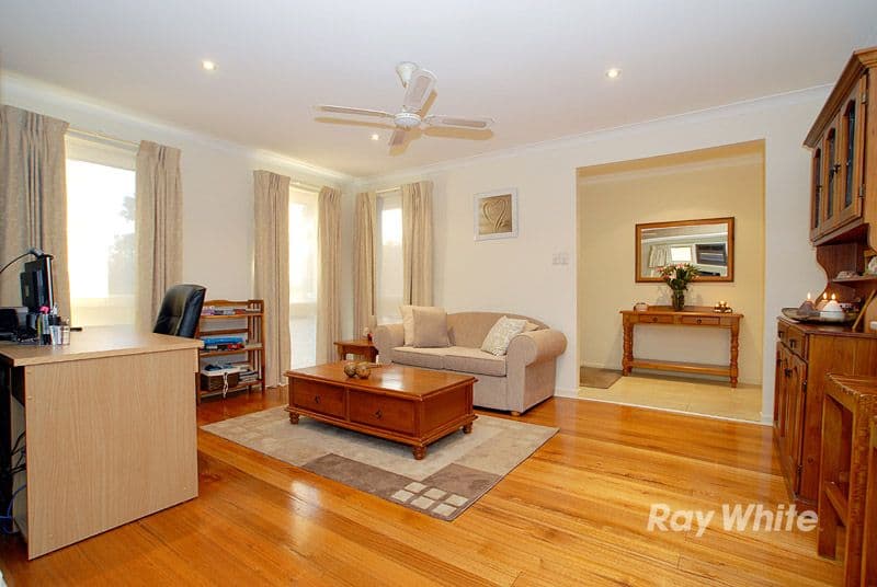 9 Nigel Court, SCORESBY VIC 3179, Scoresby - Thumbnail 3