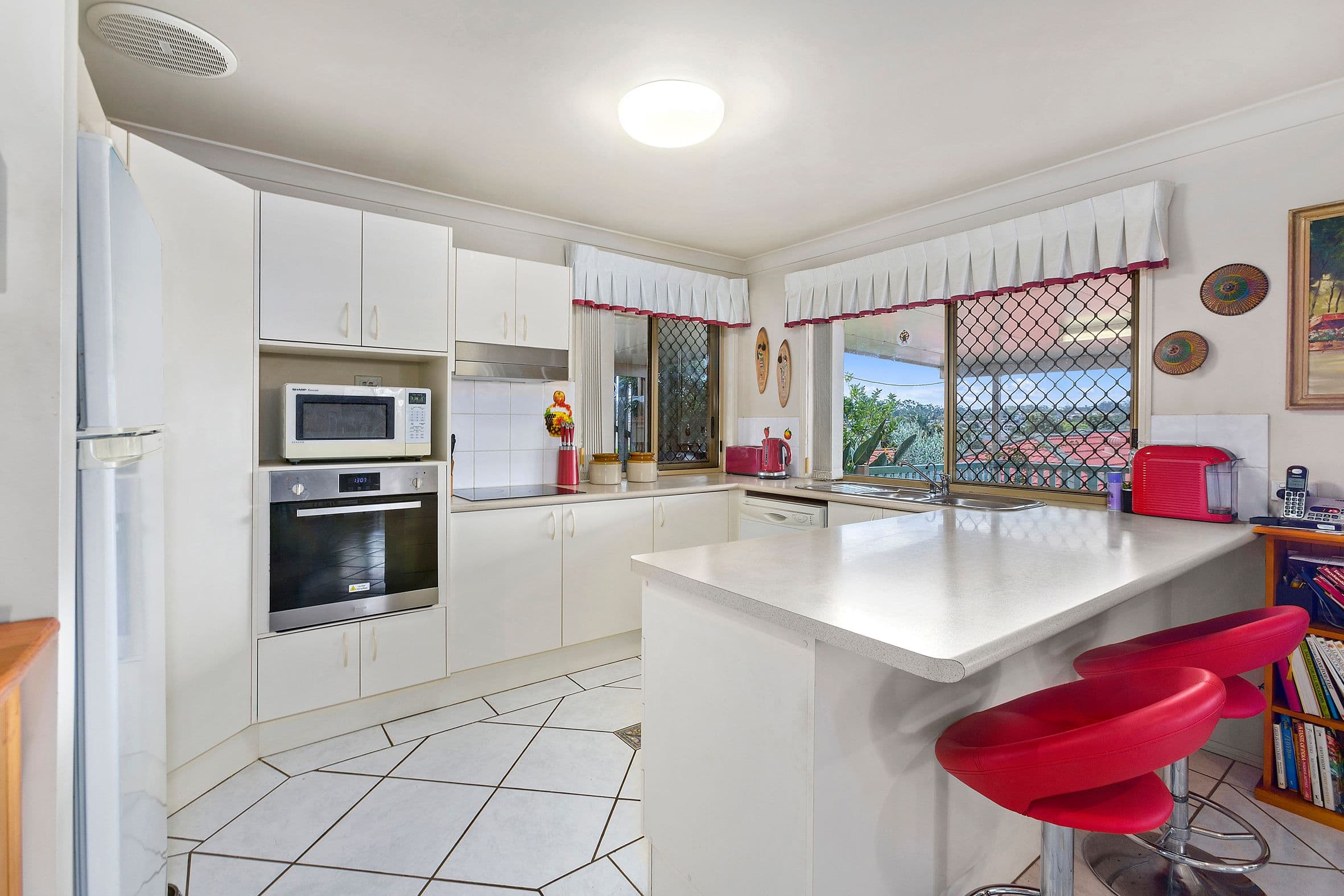 52 Sunflower Crescent, Calamvale QLD 4116, Calamvale - Thumbnail 4