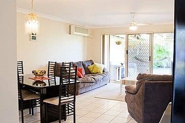 5 Greenlands Drive, VARSITY LAKES QLD 4227, Varsity Lakes - Thumbnail 5