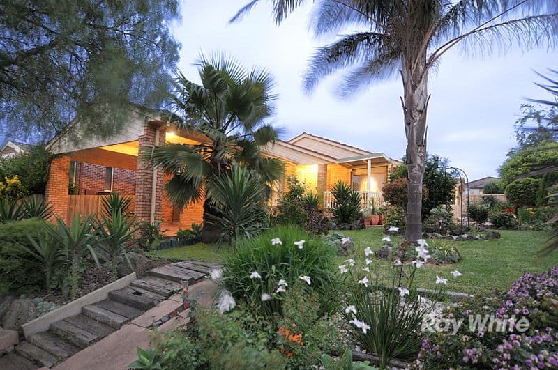 2 Spencer Court, BERWICK VIC 3806, Berwick - Thumbnail 2