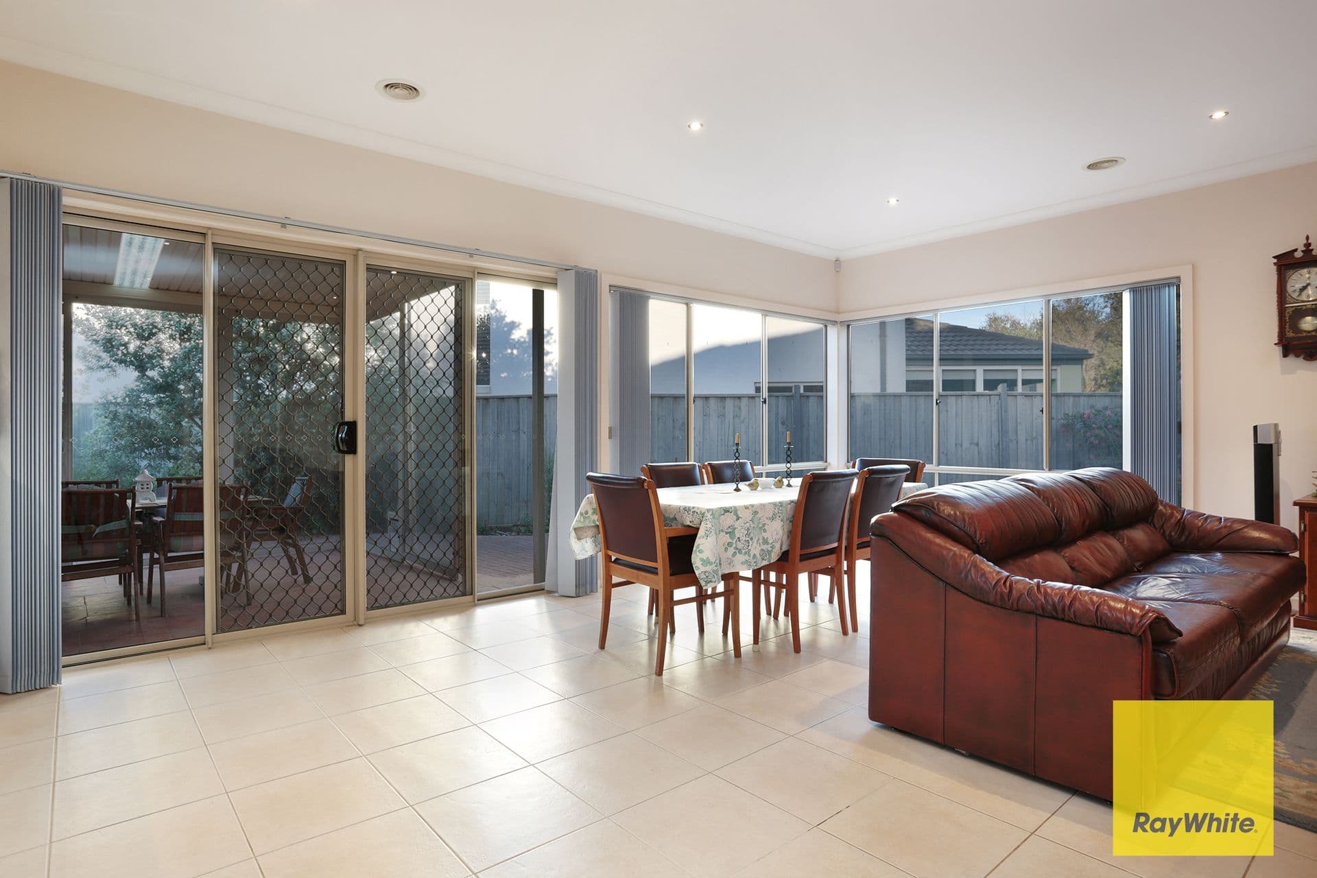 31 Fuchsia Crescent, Point Cook VIC 3030, Point Cook - Thumbnail 7