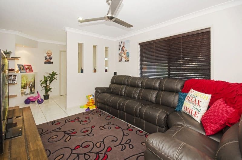 9 Dugong Court, BUSHLAND BEACH QLD 4818, Bushland Beach - Thumbnail 3
