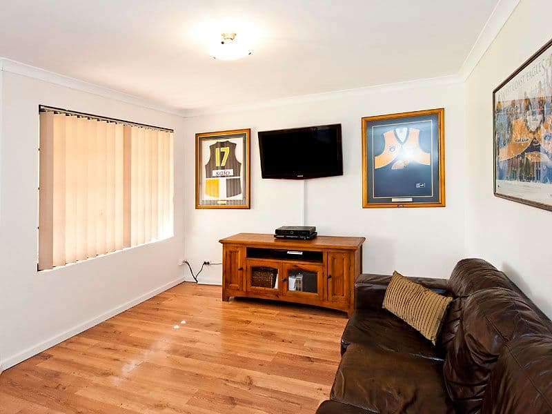 36 Rees Crescent, ROCKINGHAM WA 6168, Rockingham - Thumbnail 4