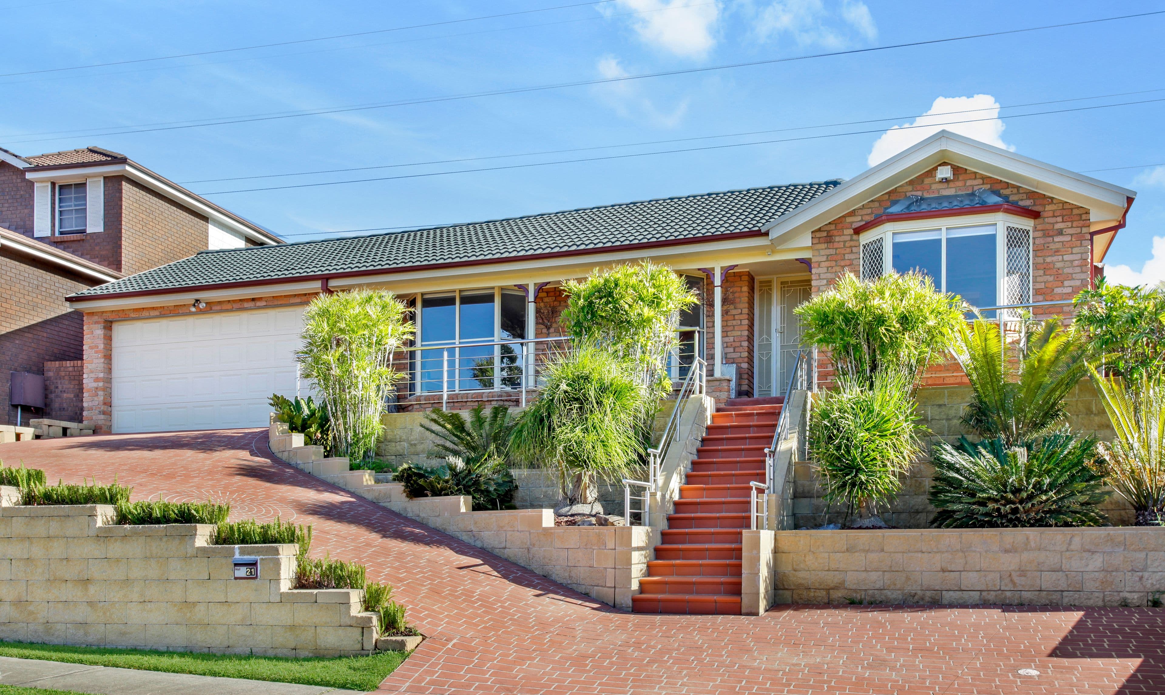 21 Begovich Crescent, Abbotsbury - Image 1