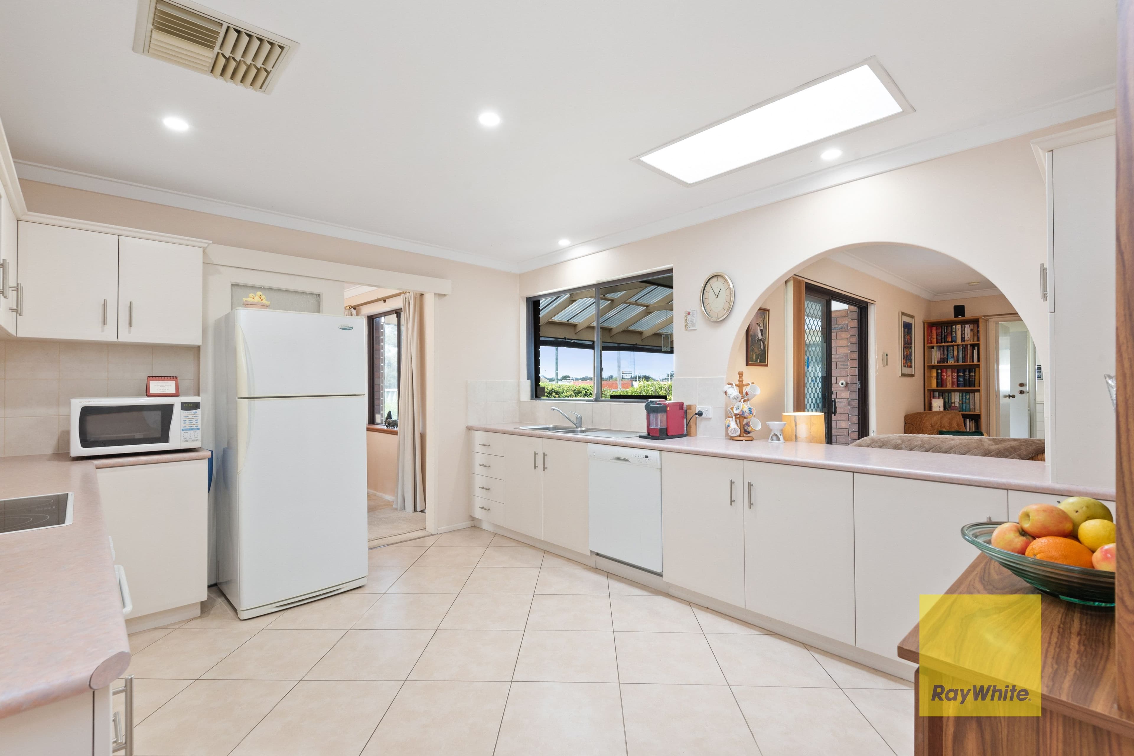 2 Poimena Mews, Kingsley WA 6026, Kingsley - Thumbnail 4